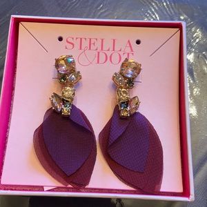 Stella and dot